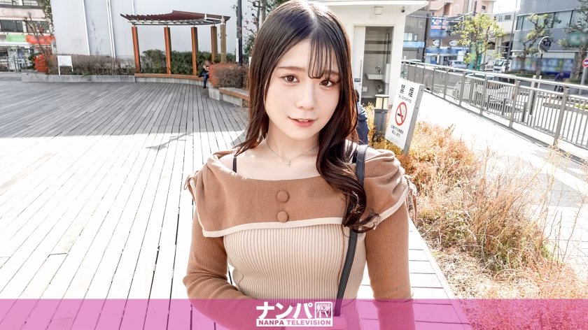 体力測定でまさかの絶頂！？浦和駅前で出会ったデート前のふわふわ彼女を 健康のため と称して股間押し当てストレッチ！我慢できずにチ◯ポを出すと「彼氏以外はダメ…」のはずがいつの間にかデカ尻振って杭打ち騎乗位を披露！　かな 20歳 エステティシャン【マジ軟派、初撮。】
