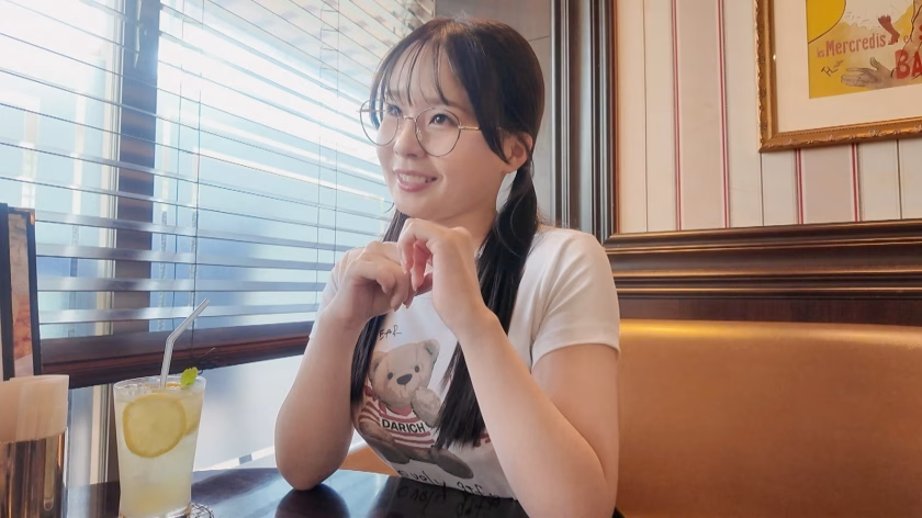 ムチムチボディの最高峰【もも 20歳】 男に尽くすイチャイチャセックスに骨抜き！！ 究極の抱き心地！女体の最高到達点！ 【初撮り】ネットでAV応募→AV体験撮影 2492　もも 20歳 学生