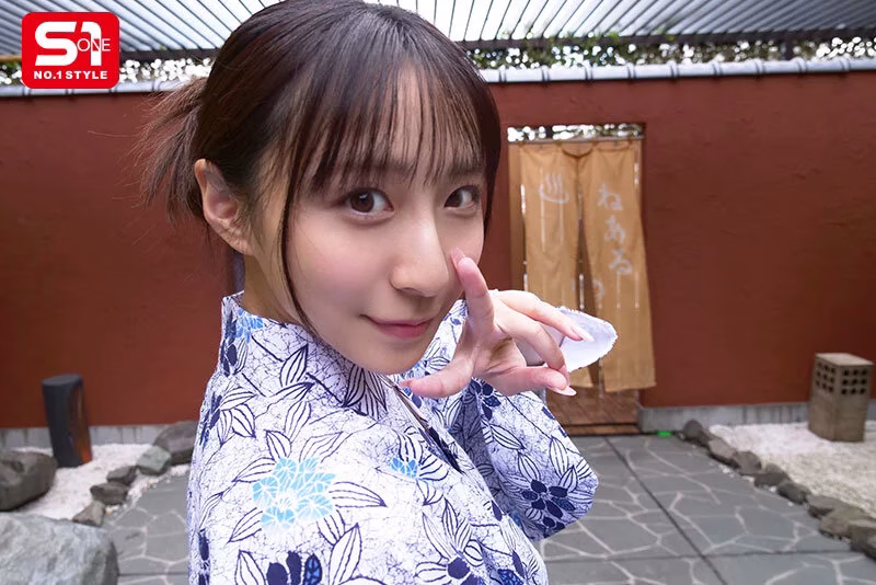 日本で最も顔が可愛い愛人と行くベロベロキッス温泉旅行 新木希空